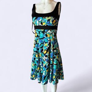 Nine West Retro Blue black midi dress with black lining, zipper closure, size 2